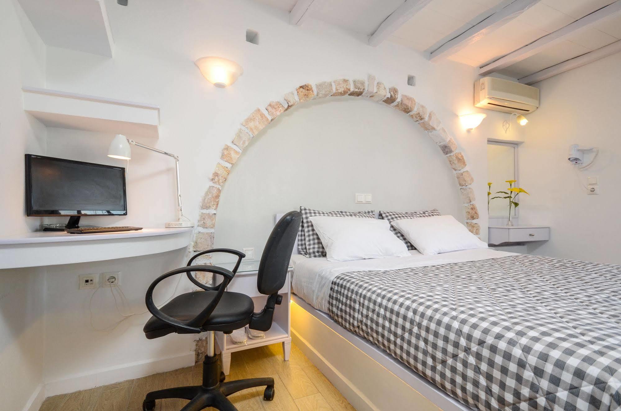 Santa Katerina Apartments & Studios Naxos City Dış mekan fotoğraf